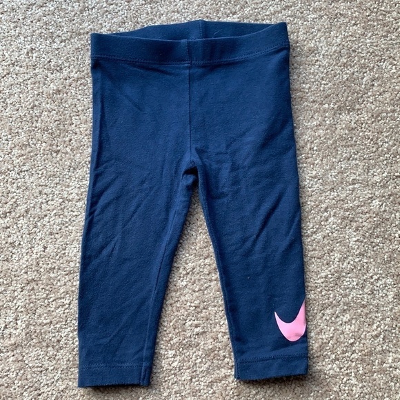 Nike legging pants - Picture 1 of 3